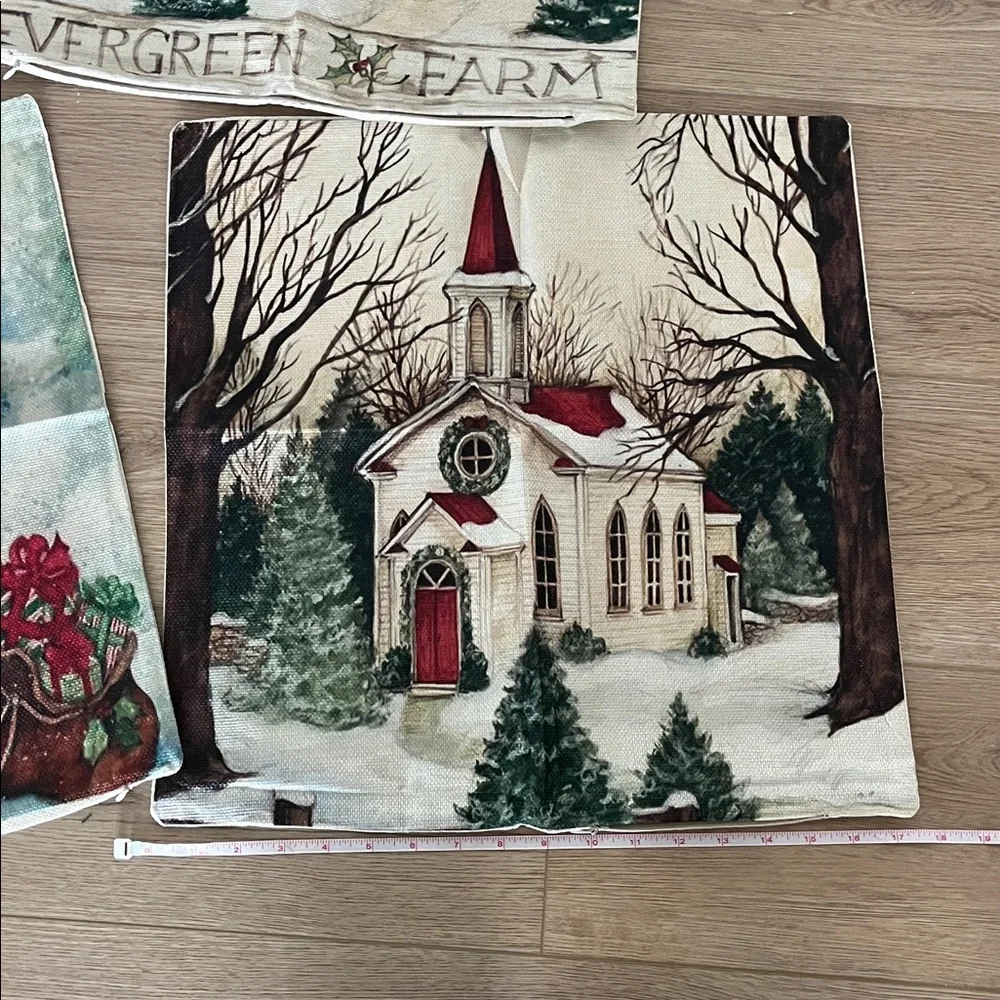Festive Holiday Pillow Covers Set - 17”x17” NWOT Set of 4